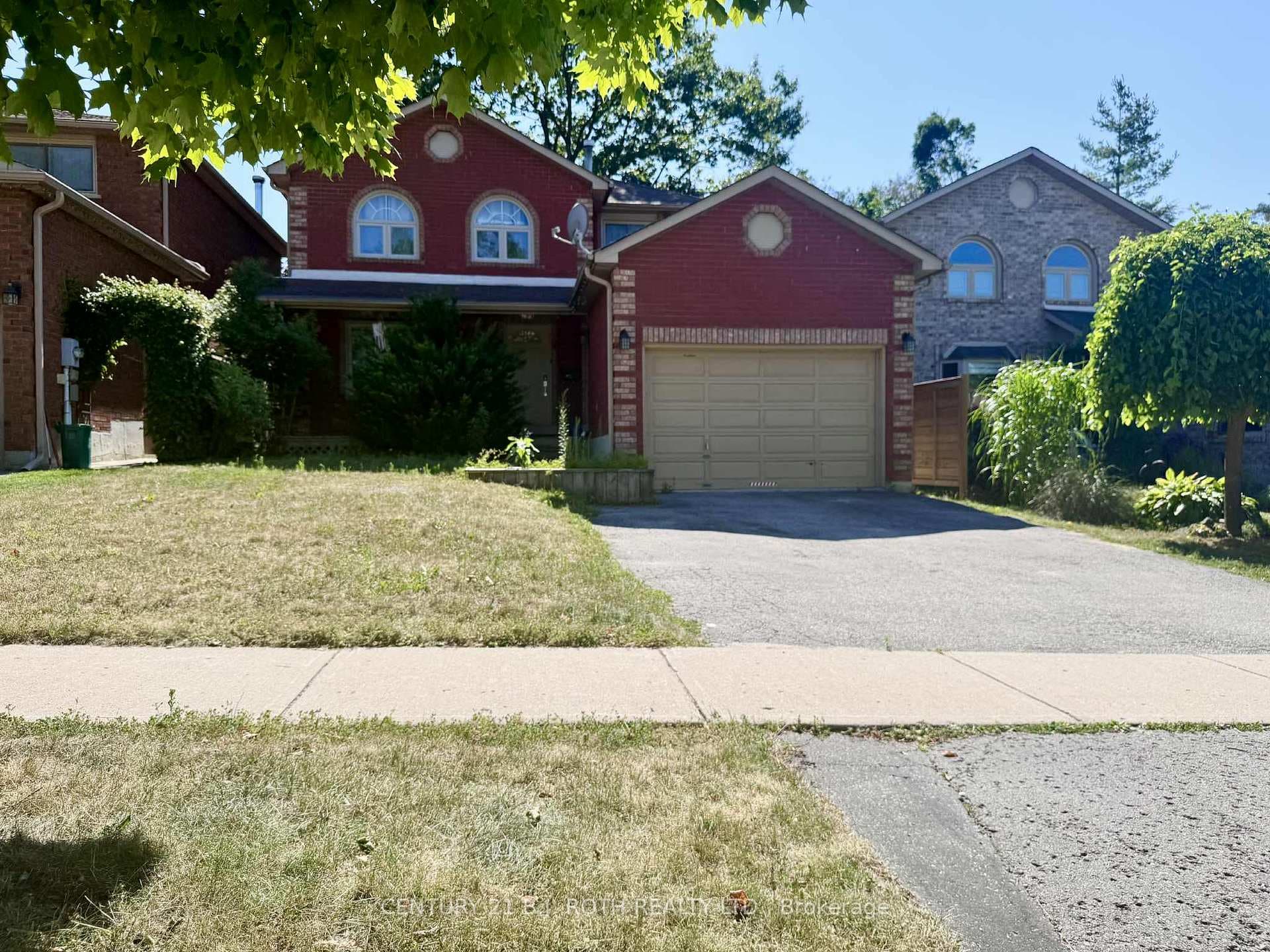 Welcome to 29 Irwin Dr Upper
